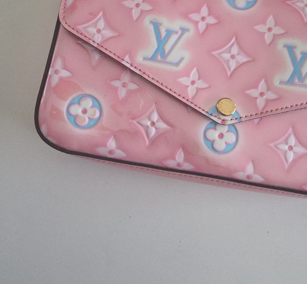 Louis Vuitton Felicie Pochette Valentines Edition New With Defects - Picture 6 of 15